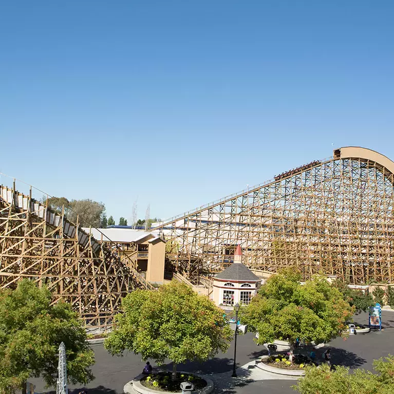 Gold Striker roller coaster at California's Great America