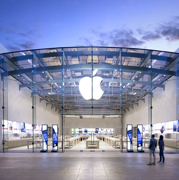Apple - St.marion Apple-Store-Upper-East-Side.jpg