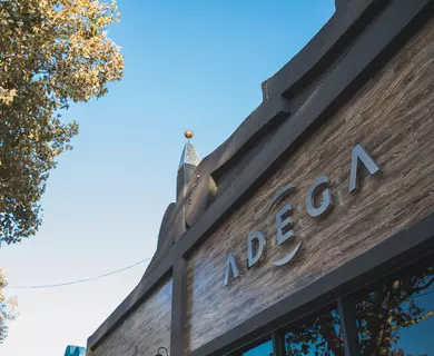 Adega Exterior