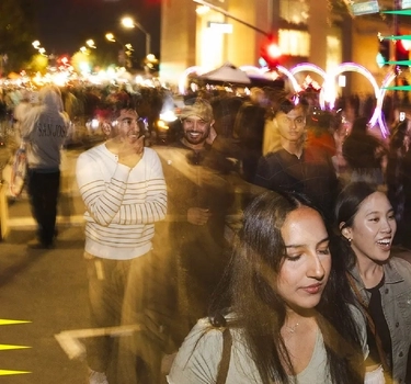Evening crowd in San Jose