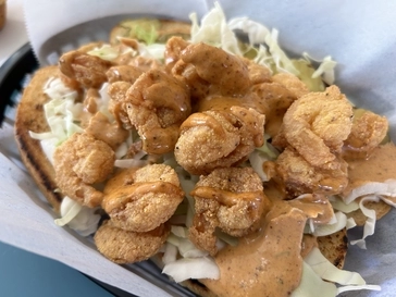 Fried shrimp po boy