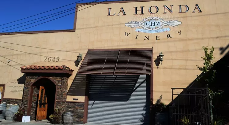 la-honda-winery-outsidefcd25e5177c665d3