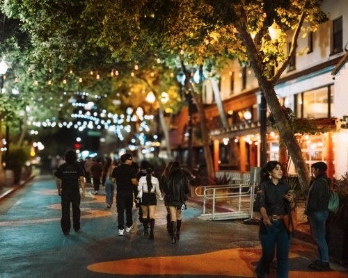 Nightlife in San Pedro Square
