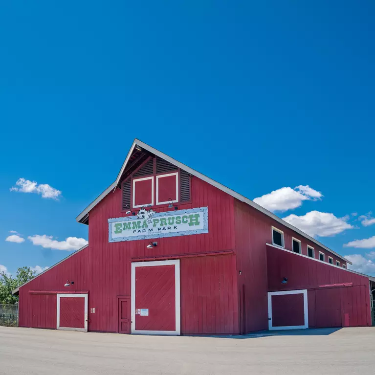 emma prusch farm barn