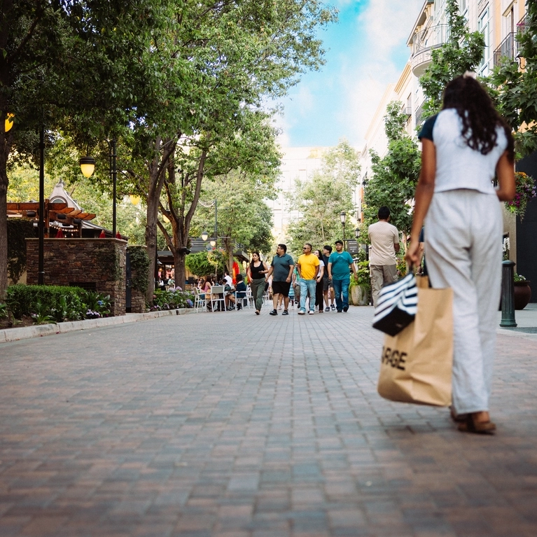 Shopping in Santana Row in San Jose