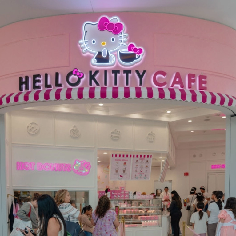 Hello Kitty Cafe in Westfield Valley Fair